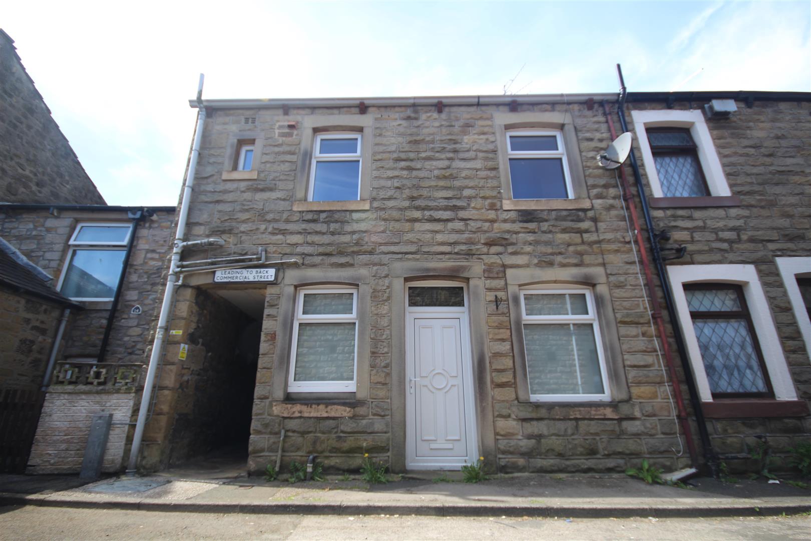 2 bedroom end terrace house To Let in Barnoldswick - IMG_7008.jpg